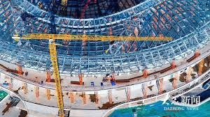 扎金花实战：在长达 4 小时的对局中，如何保持不犯低级决策错误？（4 小时炸金花实战：如何在漫长对局中避免低级决策失误）